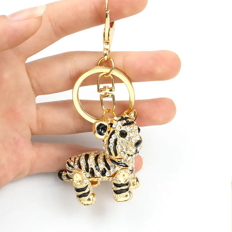 Rhinestones Inlaid Siberian Tiger Enamel Keychain Chinese Zodiac Gift Souvenir Car Interior Bag Keys Pendant Cute Animal Keyring