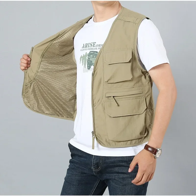 Fishing Leather Vests for Men Embroidered Vest Jackets Hunting Multi-pockets Multi-pocket Work MAN Fashion Plus Size Outerwear