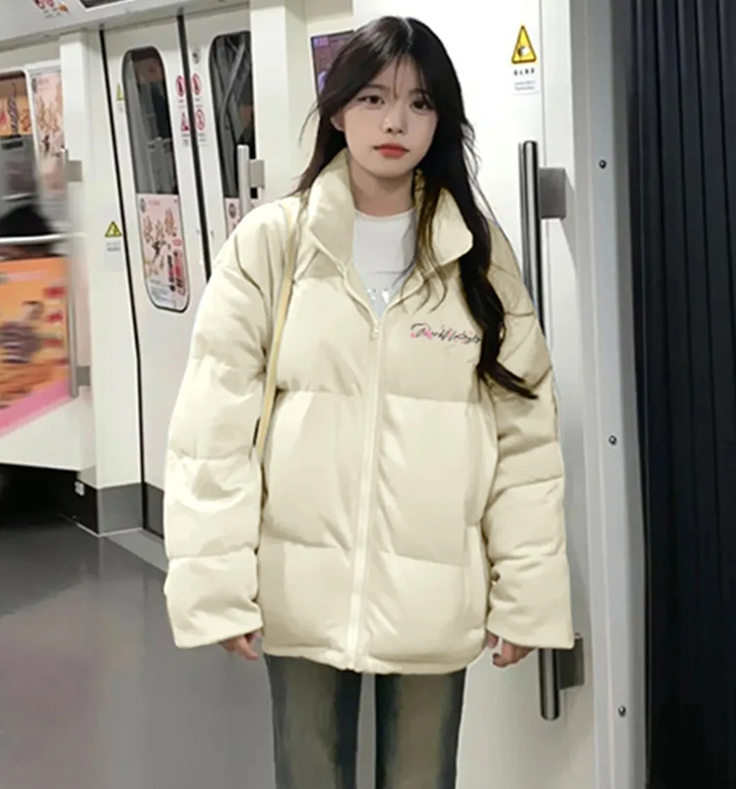 

Парка для девочек и женщин, желтая, яркая, привлекательная, с заметным оттенком, подчеркивающая безопасность, с эффектом усиления присутствия, яркая и эффектная.