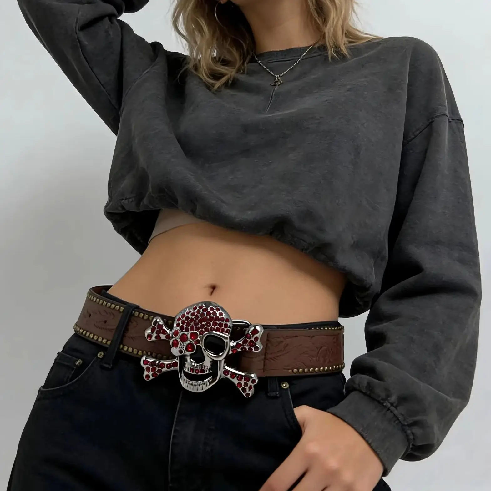 1 Piece of Unisex Belt with Rivets, Cool Street Punk Rock Style, Suitable for Jeans, Suit Jacket, Daily Outing and Fun Activitie