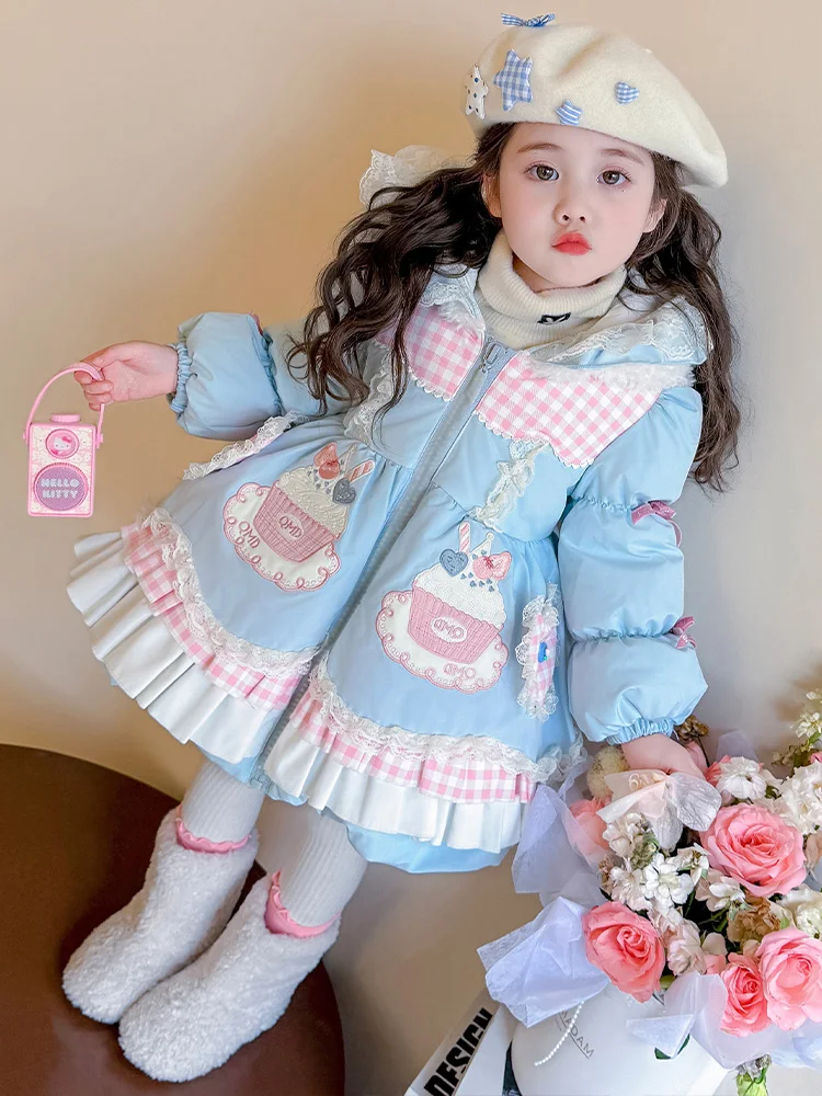 

Girls' Princ Sle Loli Cotton Jaet with Hat Embroidered Stberry Cake Design Winter Warm Long Sve Zipper Closure Coat