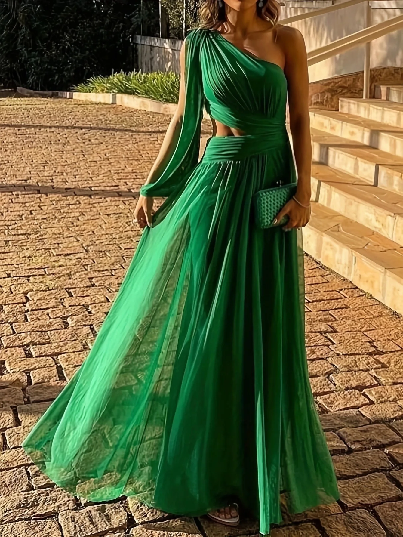 2024 plus-size Green Dress Diagonal Shoulder slim-fit dress Long skirt Irregular cocktail dress