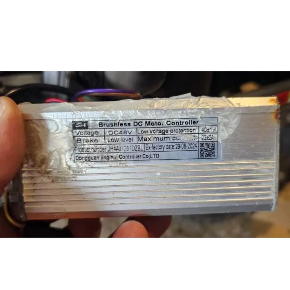 

Ebike Brushless Motor Controller JH4AJ7251DZBL 48V 23A for Electric Scooters Speed Parts MTB Accessories Speed Controller
