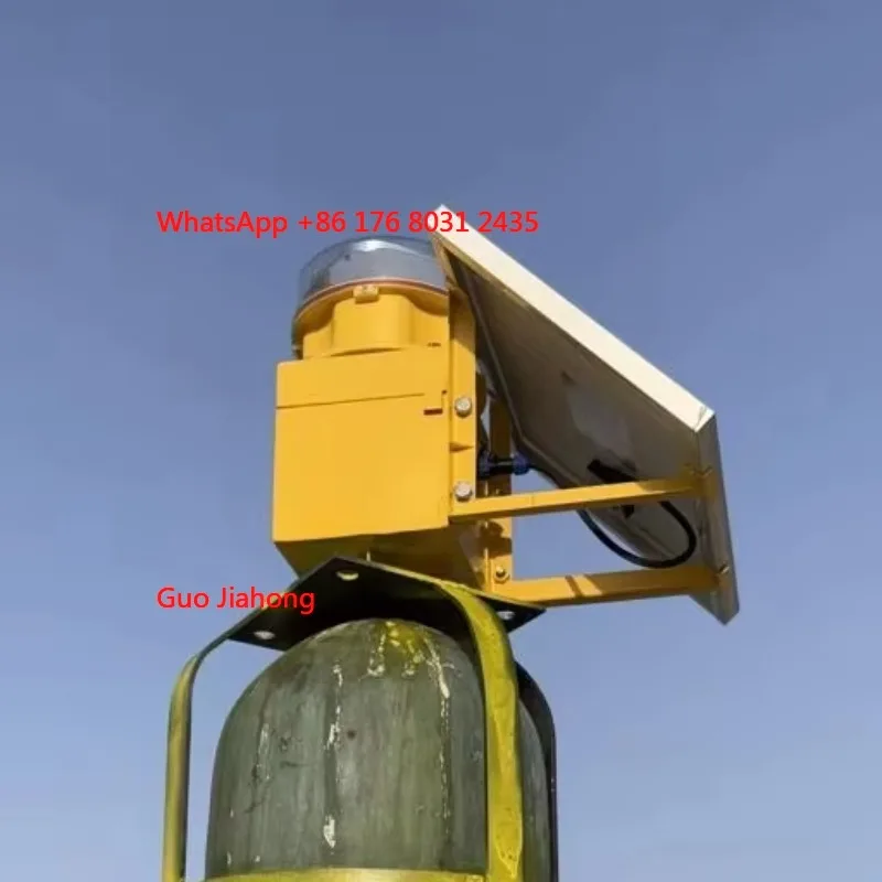 

Solar-powered with Long-lasting Battery Backup Solar Medium Intensity Type B Warning Light for Towers, Wind Turbines