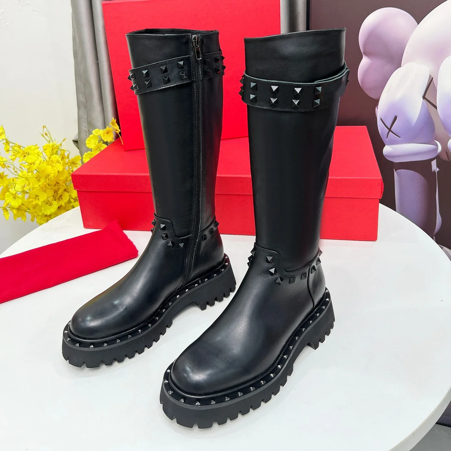 Shoes Women Size35-41 Genuine Leather Boots Med Heels Rivets Knee High Boots Flat Platform Designer Shoes Zapatillas De Mujer