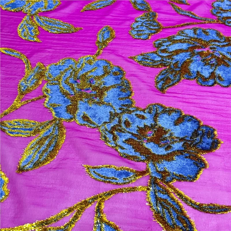 Gaun dan cheongsam pesanan khusus kelas atas yang terbuat dari kain viscose jacquard brokat beludru tenun