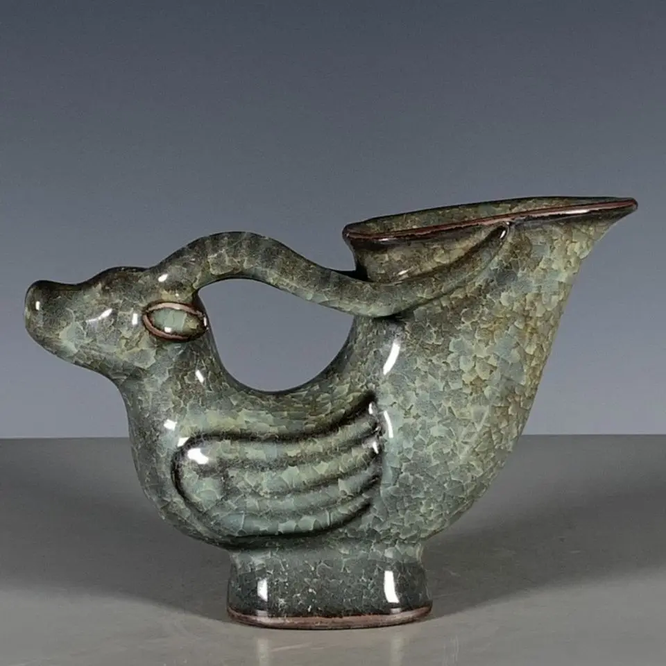 

Chinese antique Song Dynasty official kiln ice crack deer head cup decorative artwork ornaments