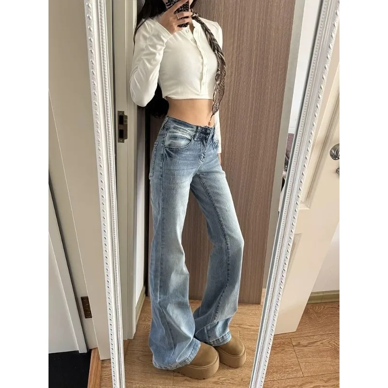 Low-rise Lightning Pattern Does Not Stick To The Legs Slightly Pulled Jeans Women's 2026 Spring New Straight-leg Flared Floor view 3
