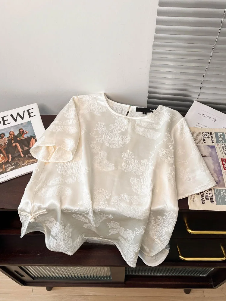 Nuovo cinese Sle ricamo pesante Bla ort Sve T-shirt da donna estiva allentata sensazione di fascia alta pulsante vento nazionale Acet...