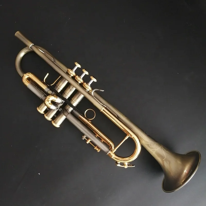 

Reverse Trumpet with Double Color Surface, Bb Trumpet, Professional