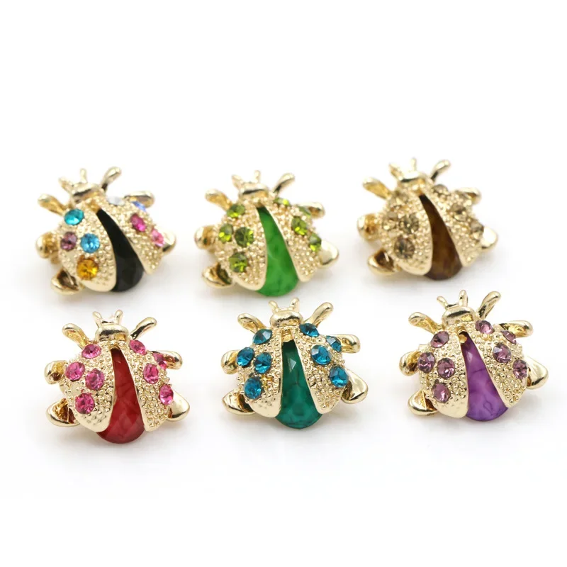 Vintage Crystal Ladybug Brooches for Women Elegant Gold Color Insect Jewelry Accessories Pins for Backpacks Christmas Gift