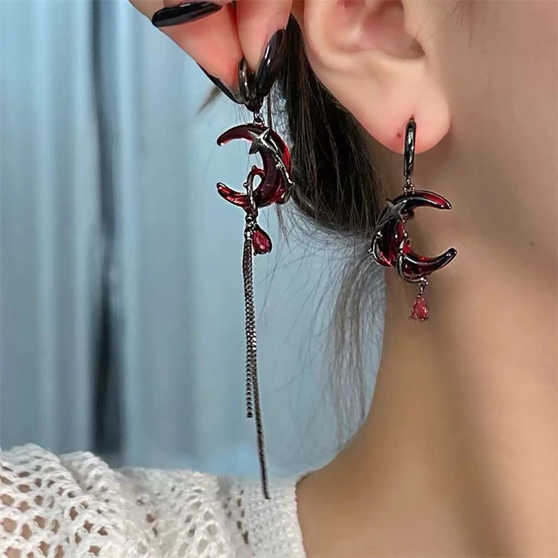 Gothic Star Red Moon Gem Asymmetric Earrings Hip-pop Water Droplet Pendant Tassel Chain Ear Buckle Eardrop Jewelry Halloween