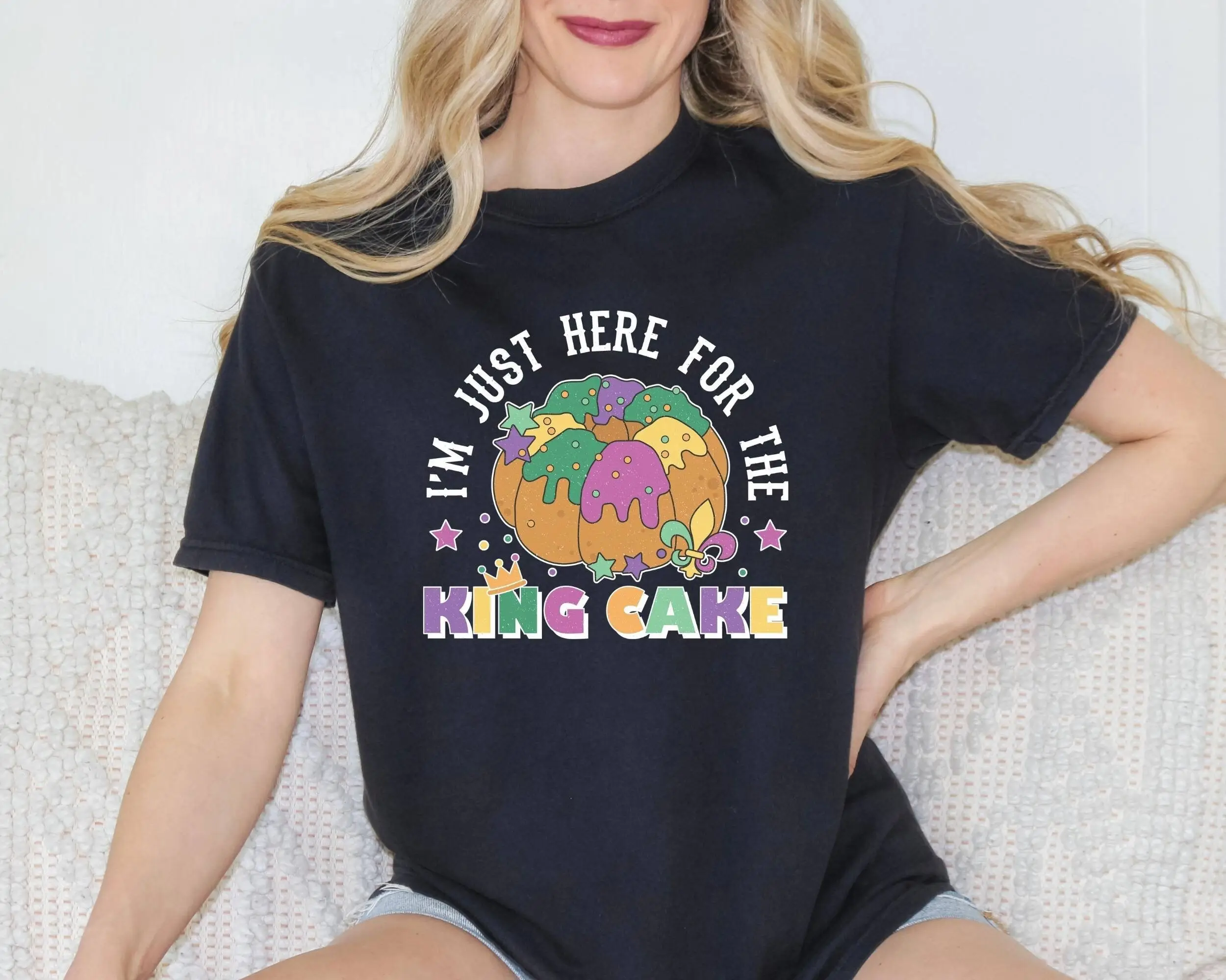 Comfort Color T Shirt King Cake Day Mardi Gras SweaT Jester Hat Carnival Fat Tuesday Fleur De Lis