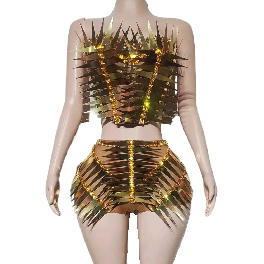 

Блестящие золотые стразы и блестки, укороченный топ, шорты, комплект из двух предметов для женщин, сексуальное вечернее платье на день рождения, танцевальный костюм, сценическая одежда