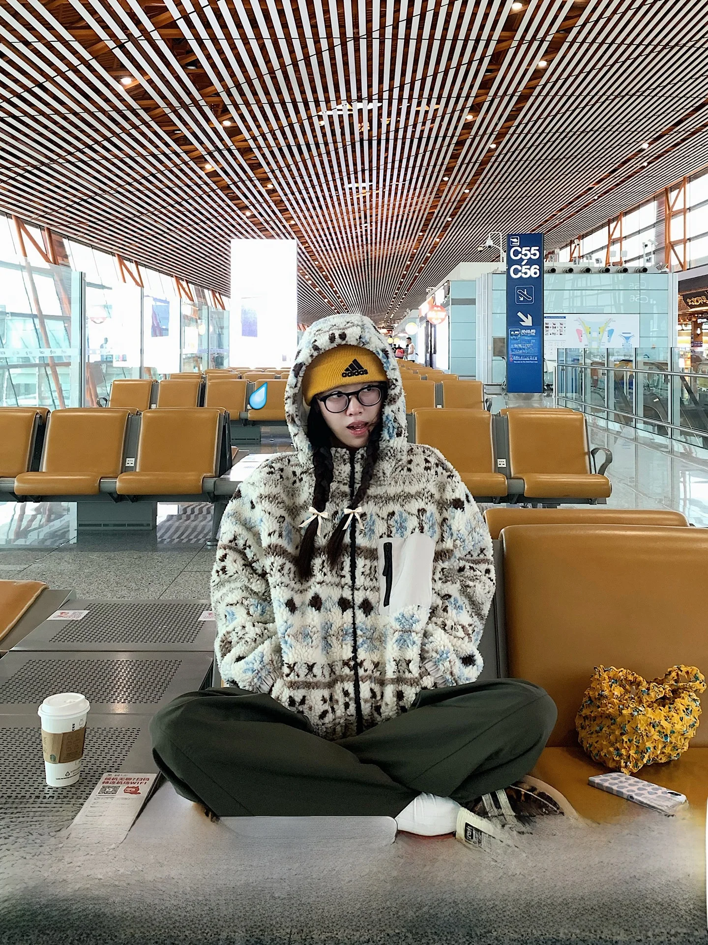 

Retro American Lamb Fur Jaet Women's Winter Loose Warm Coat Polyester Fiber Long Sve Zipper Closure Geometric Pattern