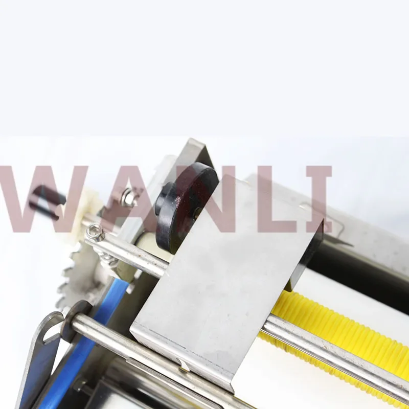 Nuovo tipo 70 Macchina manuale per dimensionare la carta da parati manuale per uso domestico Incollatrice per carta da parati in acciaio inossidabile per dimensionare e spazzolare la macchina utensile