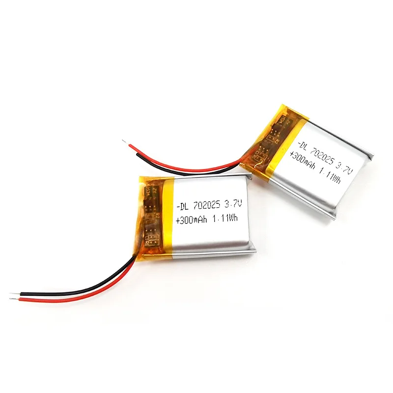 Spot 702025 polymer lithium battery 300mah3 Lithium battery manufacturer of 7V Bluetooth headset electronic products