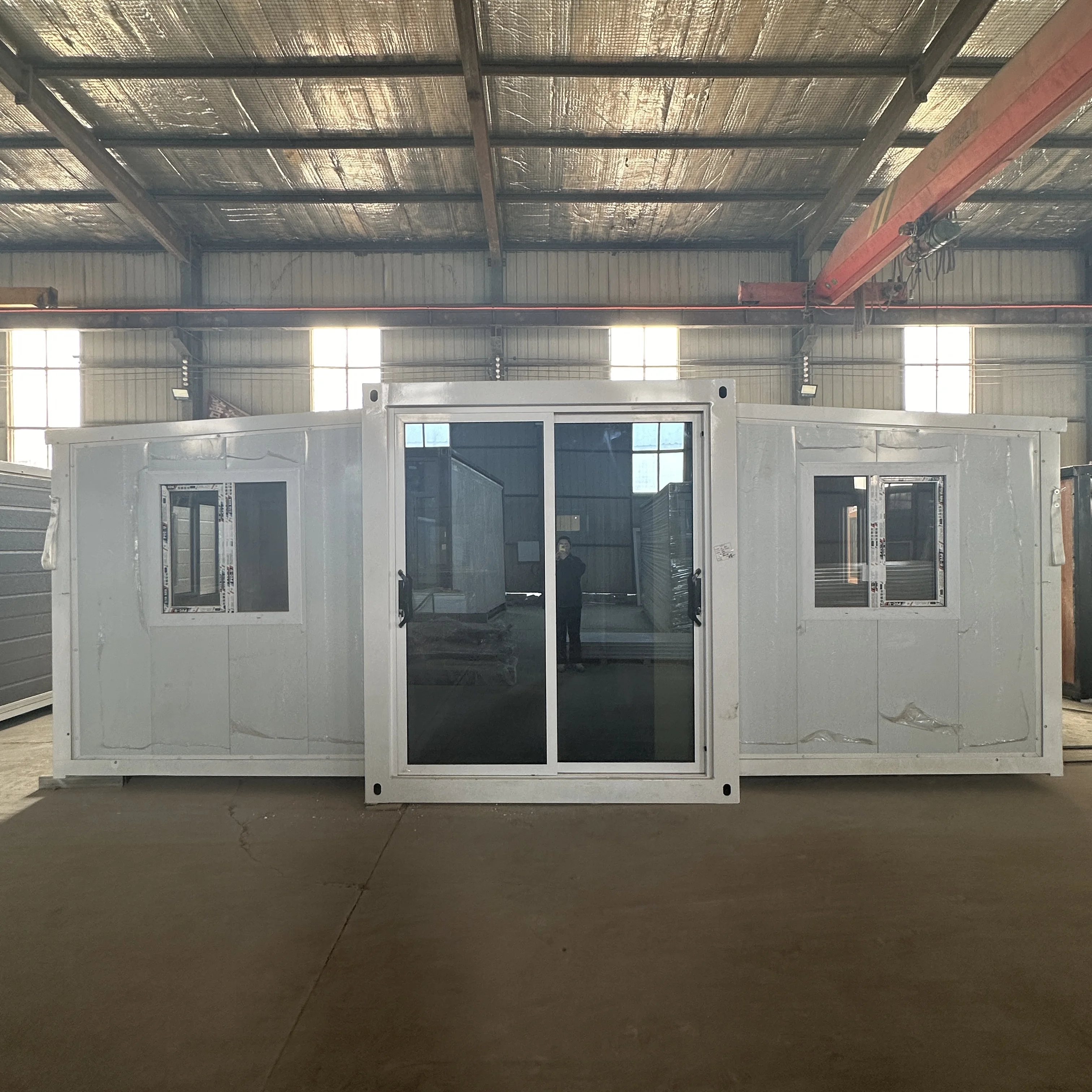 Wholesale Cheap Comercial Building Light Steel Structure Expandable Prefabricated Container House Double-wing Folding Houses