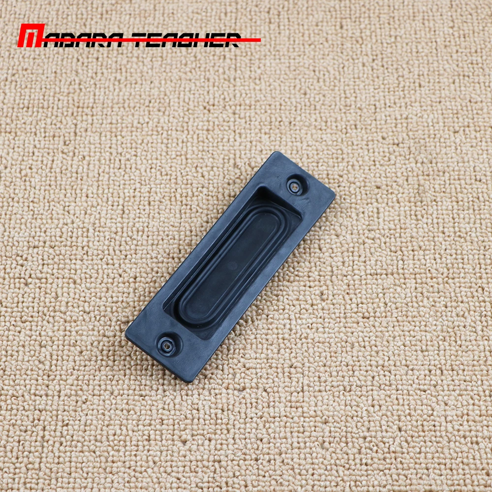 30634191 Genuine Boot Lid Hatch Latch Release Rubber Switch Button For Volvo C70 2006-2007 S40 2004-2010 S80 2004-2006 V50 XC60