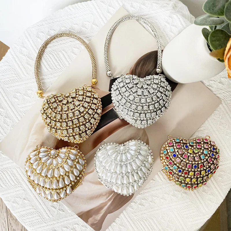 

Portable Luxury Rhinestone Evening Bag Heart Shaped Single Shoulder Banquet Chain Bag Sparkling Wallet Mini Lipstick Bag Girls
