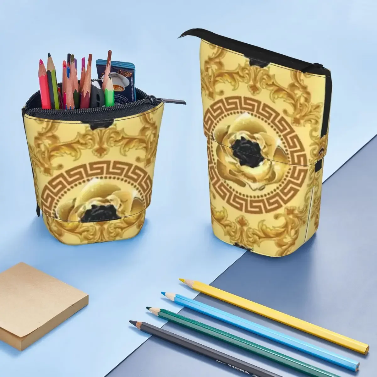 

Luxury European Floral Pattern Reversible Pencil Case for Studen Gifts Pen Box Pencil Bag Stationery Supplies Pen Holder Bag