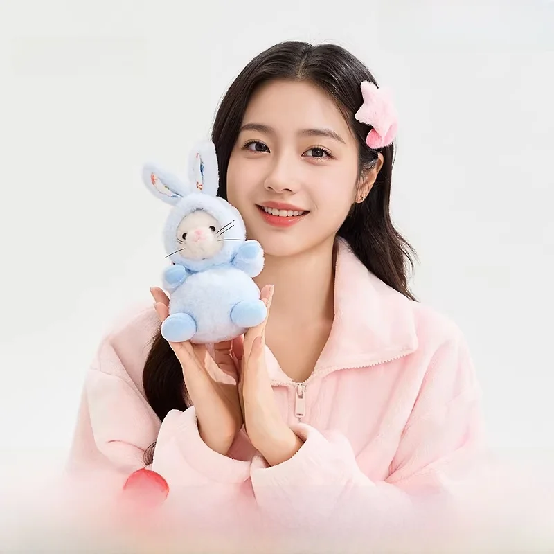 

Cute Creative Trendy 5cm Bobo Doll Plu Toy Furry Fabric Fem Suitable Collectible Figure Tee Happin