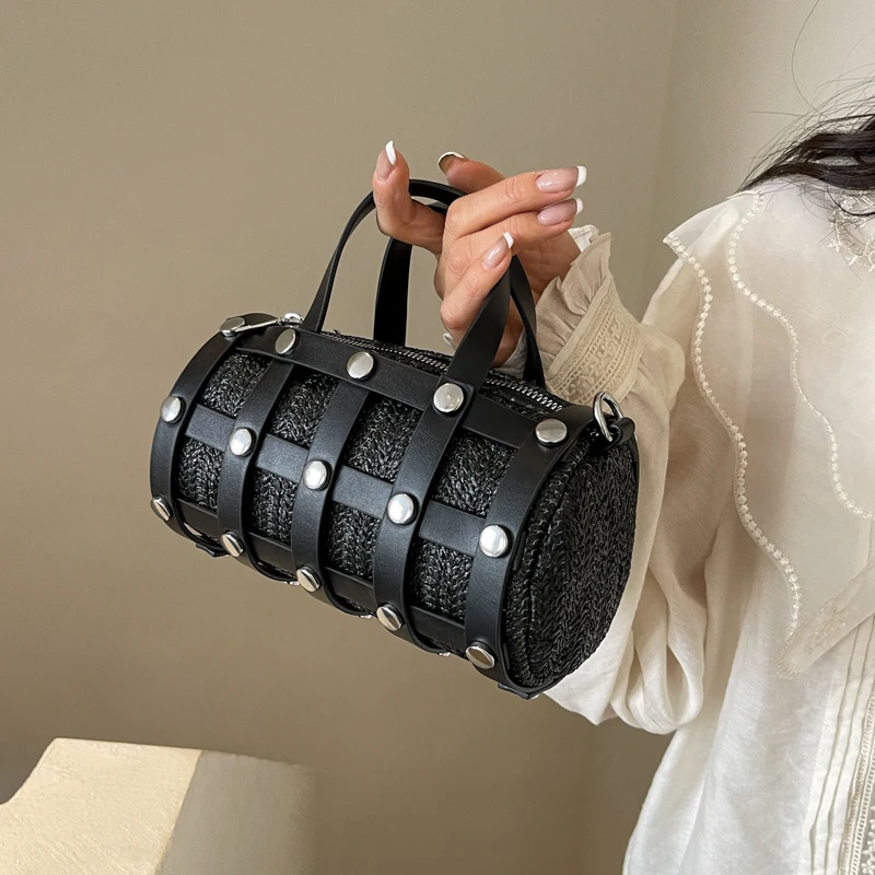 Retro Rivet Crossbody Bag For Women 2024 Boho Hollow Out Straw Bag Handbag Lady Girls Shoulder Phone Purse Small Round Bag Black