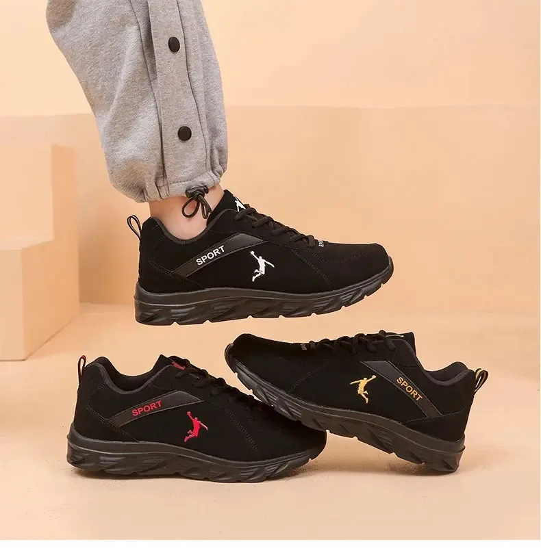 

Самые продаваемые повседневные спортивные баскетбольные кроссовки из кожи EVA на легкой подошве. Мужская комплексная тренировочная обувь.