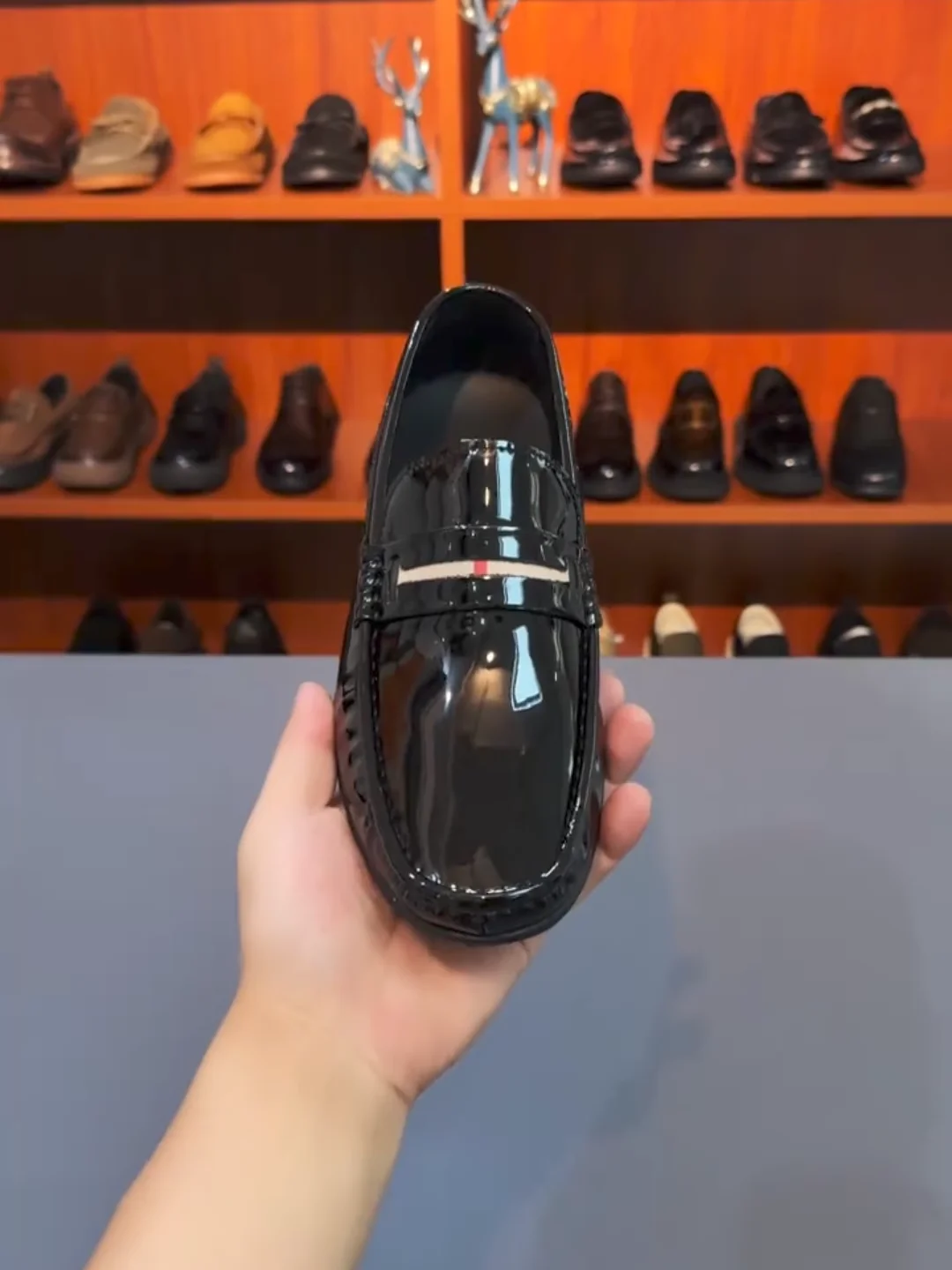 

Высококачественные повседневные кожаные мужские туфли: комфортные, модные, универсальные, деловые, в европейском стиле, премиум-класса, на плоской подошве