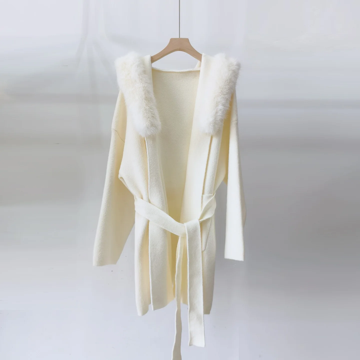 

Autumn/Winter New Arrival Fox Fur Collar Hooded Knit Sweater Vest Coat Women's Korean Style Casual Loose Waistcoat Layering