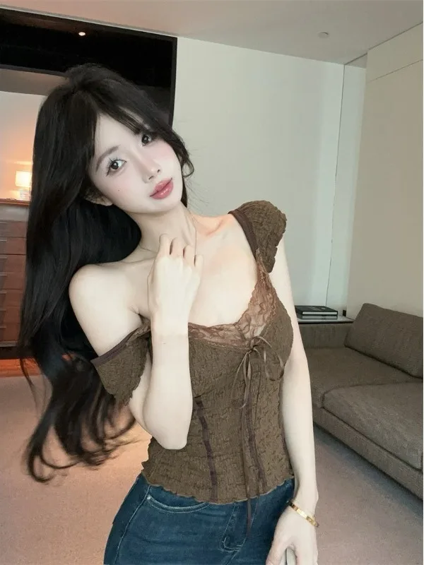 

Summer American Retro Brown Texture Lace Short Sleeve T-Shirt Women's Fashion Low Neck Knot Splice Trendy Top