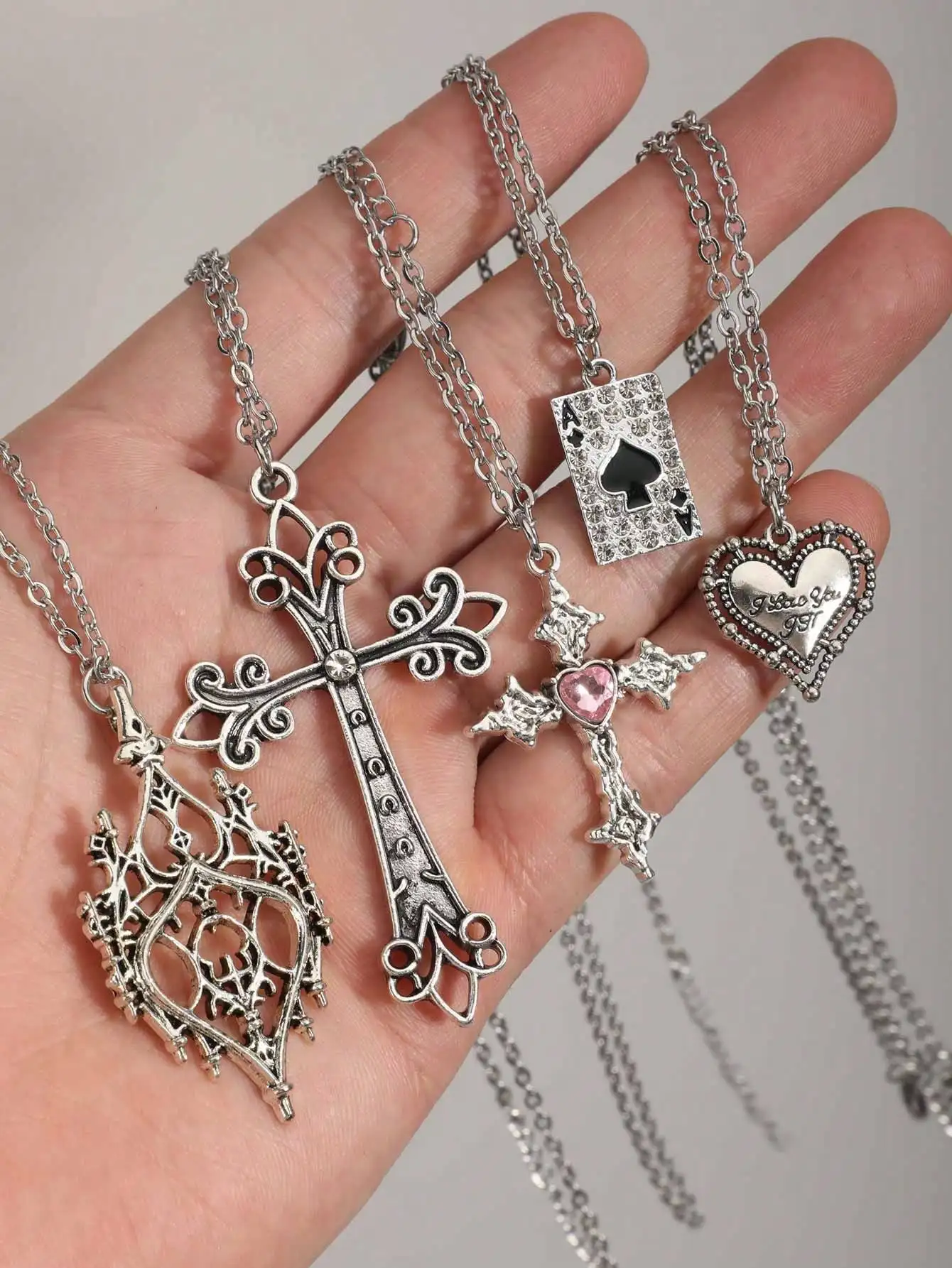 5pcs Gothic Style Cross & Heart Spade A Pendant Necklace Set For Women