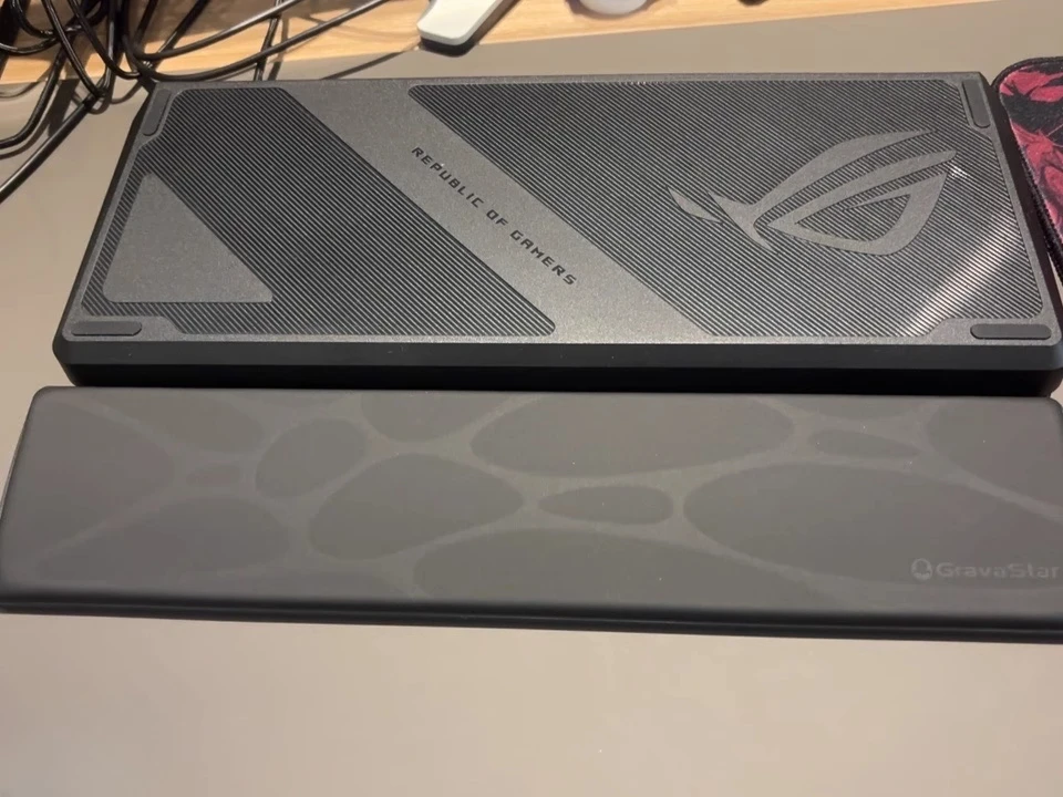 

Подставка для запястий ROG Night Demon, механическая подставка для запястий, настольная кожаная подставка для рук, силиконовая подставка для запястий Rog Extreme Gaming
