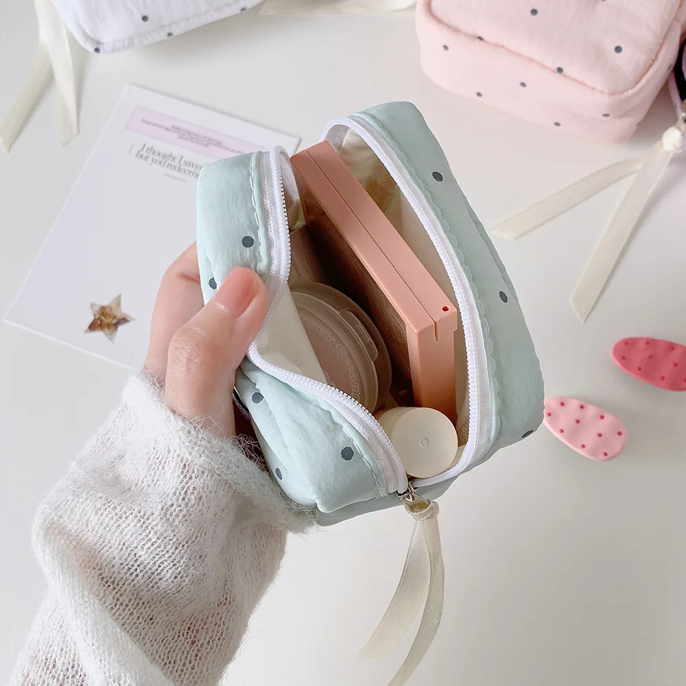 Gepunktete Einfarbige Quadratische Kosmetiktasche Mädchen Tragbare Kleine Lippenstift-Tasche Studenten Einfache Damenbinden-Aufbewahrungstasche – Detail 5