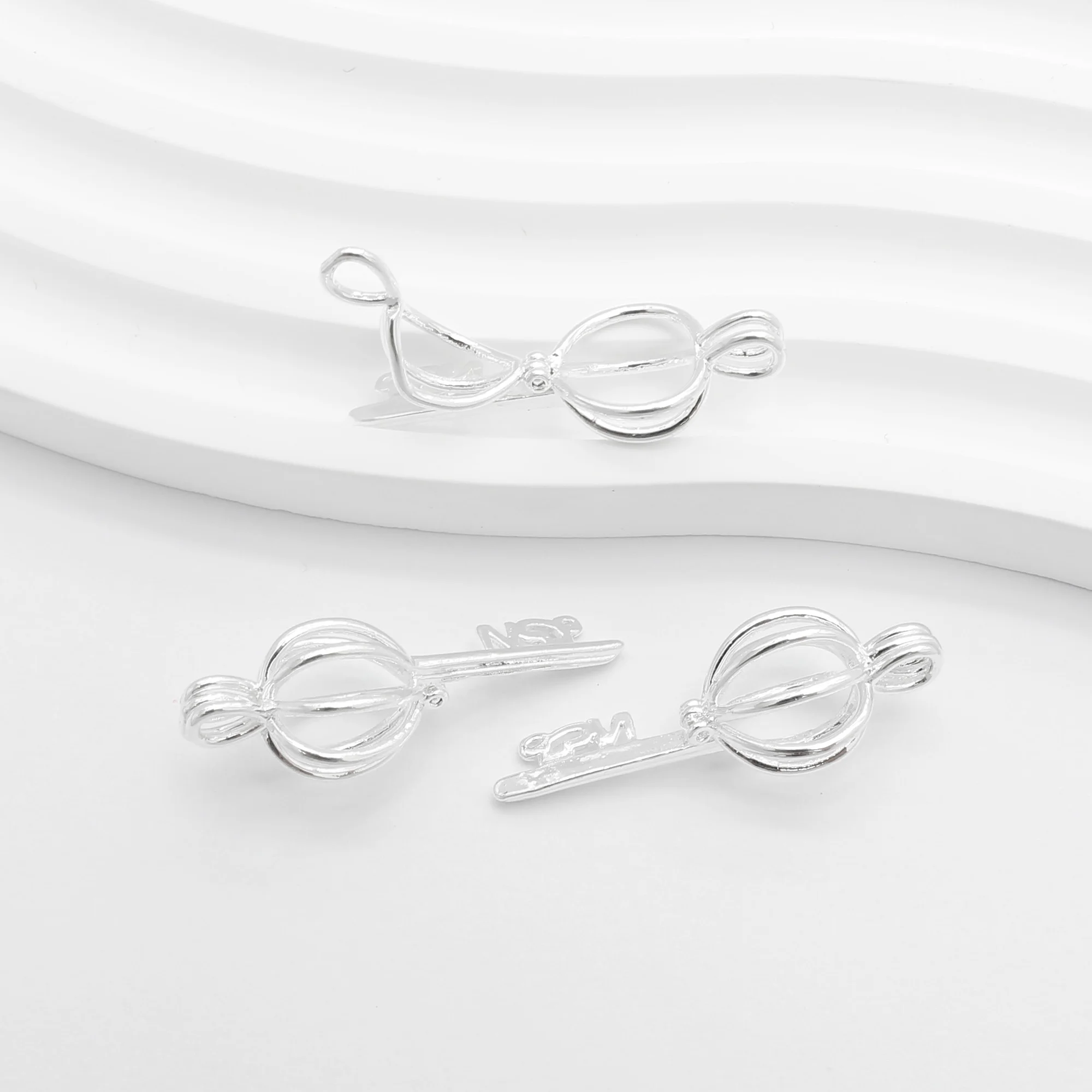 10pcs Creative key Pearl Cage Locket Pendants Aromatherapy Essential Oil Diffuser Necklace Locket For DIY Jewelry