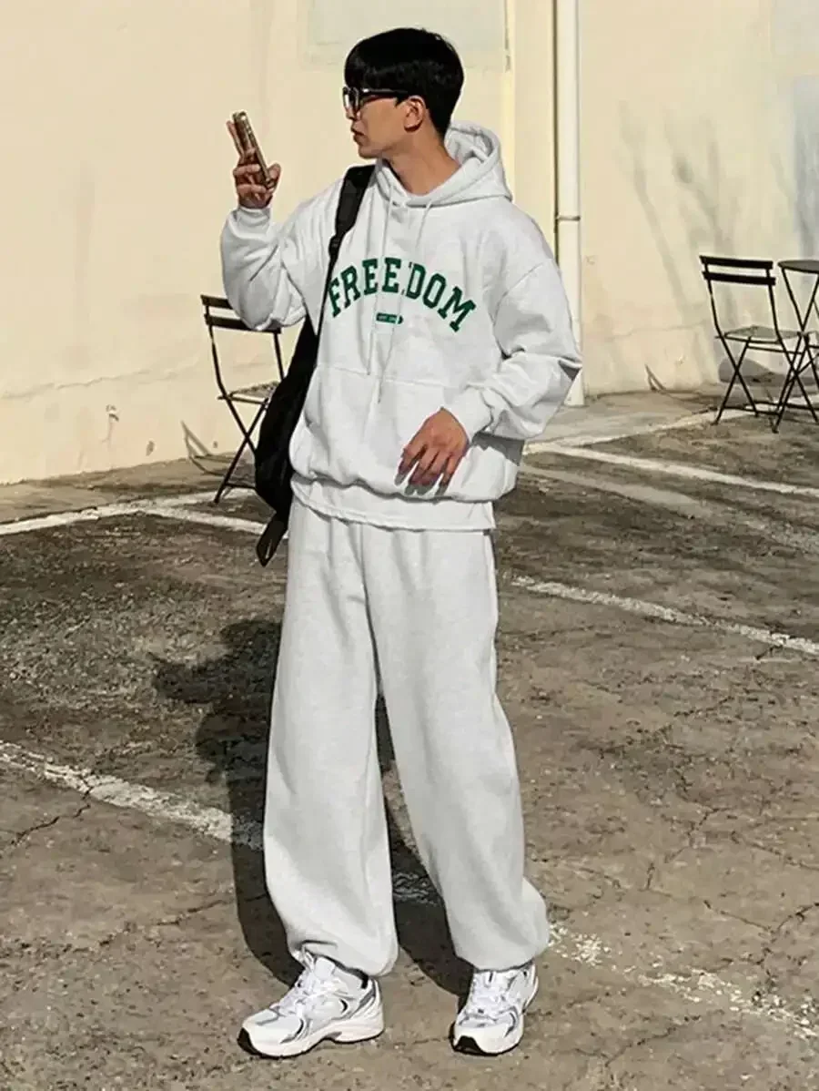

Mens Letter Print Hooded Sweatshirt And Sweatpants Casual Set Fall Clothes