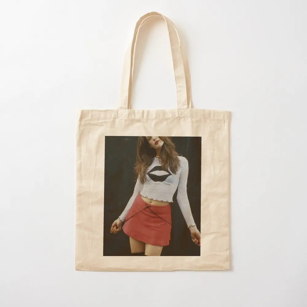 

Liv Tyler 90s Tote Bag