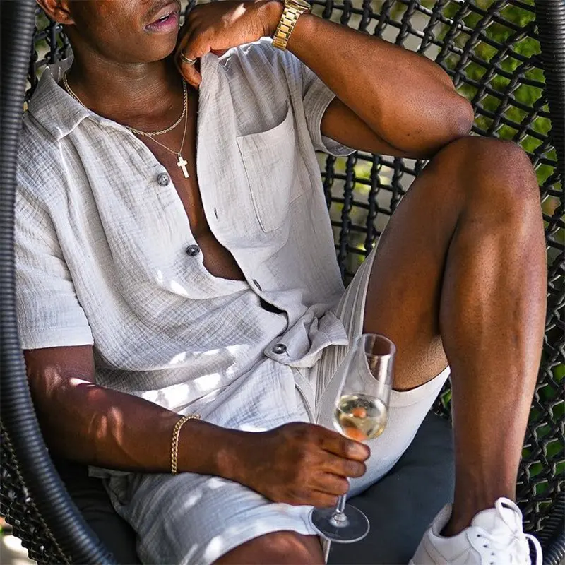 

2025 новый дизайн, мужской повседневный костюм, рубашка с коротким рукавом, хлопково-льняной кардиган, свободные однотонные короткие комплекты для поездок на работу и отпуска