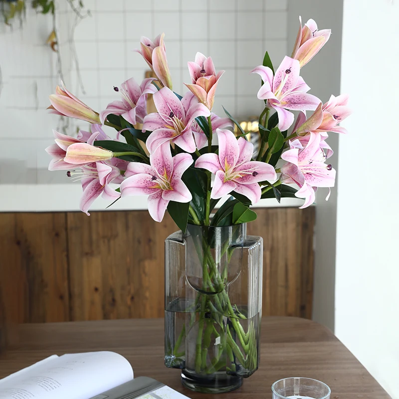 1 unidad de flor de lirio de 3 cabezas de alta gama, simulación de flor falsa, decoración de arreglo floral para el hogar, decoración de mueble de TV para sala de estar