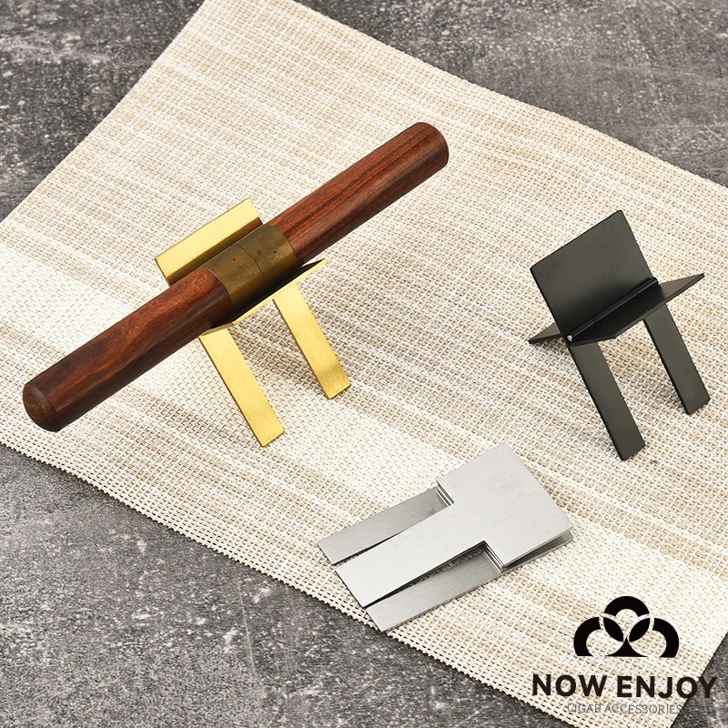 

Cigar Holder Folding Stainless Steel Portable Cigar Stand Rack Easy to Use Cigar Accessories Pratical Tool for Smokers