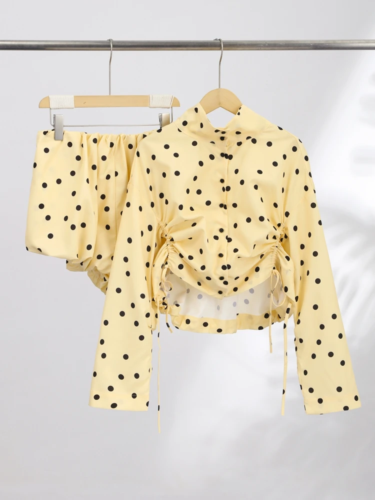 Damen-Shorts-Sets mit Falten und Polka Dots, Langarm-Schnürjacken, Hochgeschnittene Ballonshorts, Streetwear für Büro und Party, Neu – Detail 3