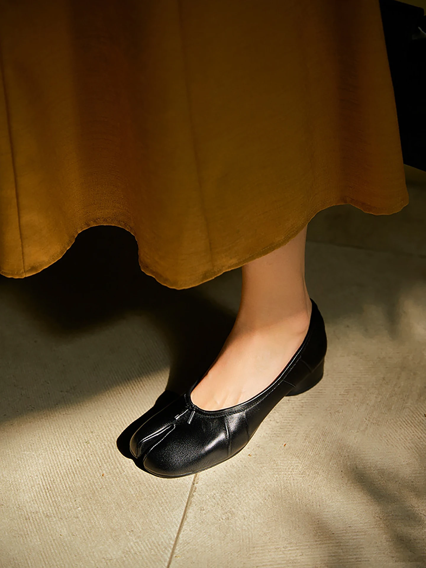 retro-style-women's-ballet-flats-spring-autumn-chunky-mid-heel-slip-on-shoes-leather-lined-fashionable-breathable-pigtoe-design