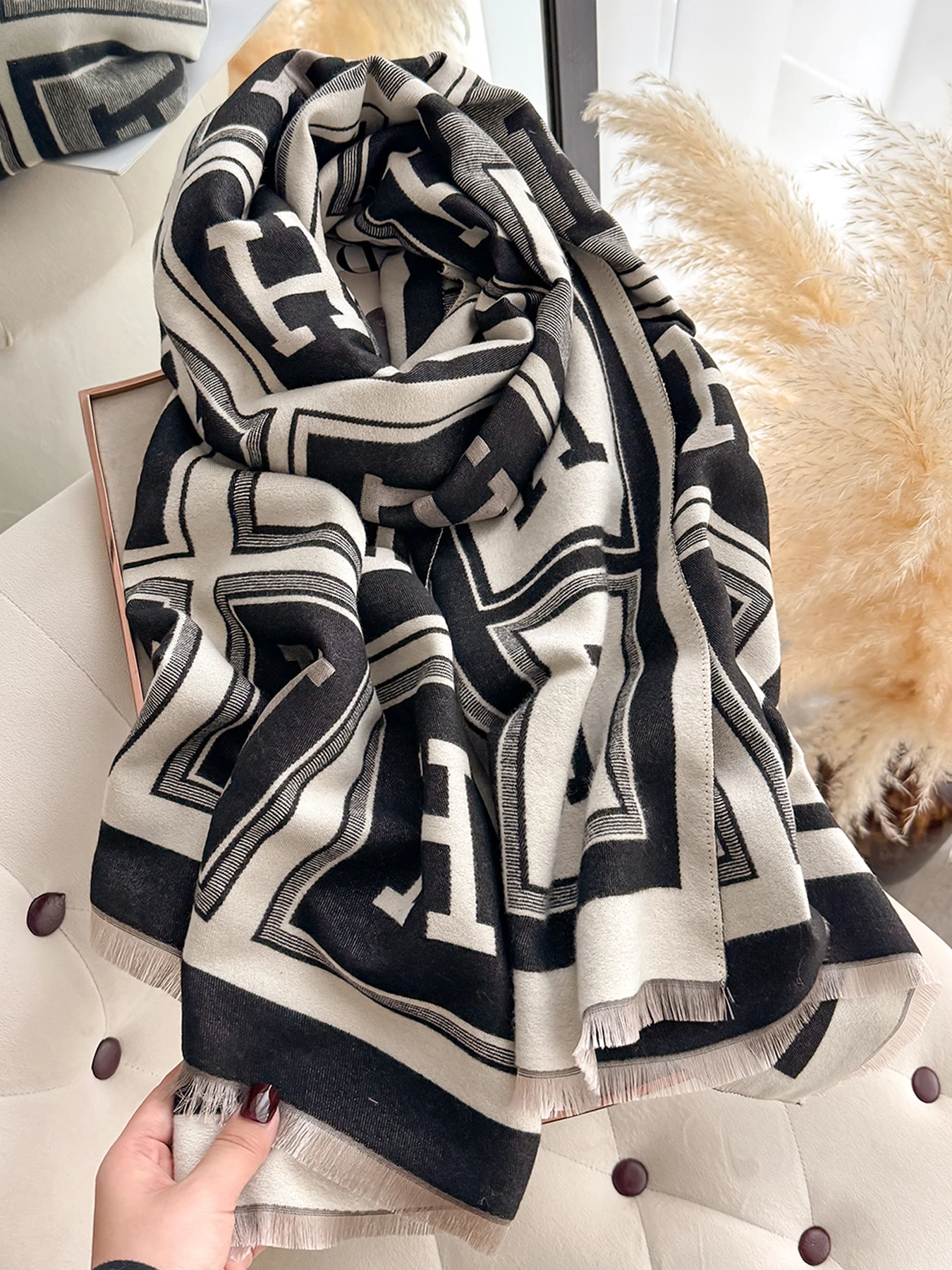 Thumbnail 2 - #26 Latest Scarves Updates