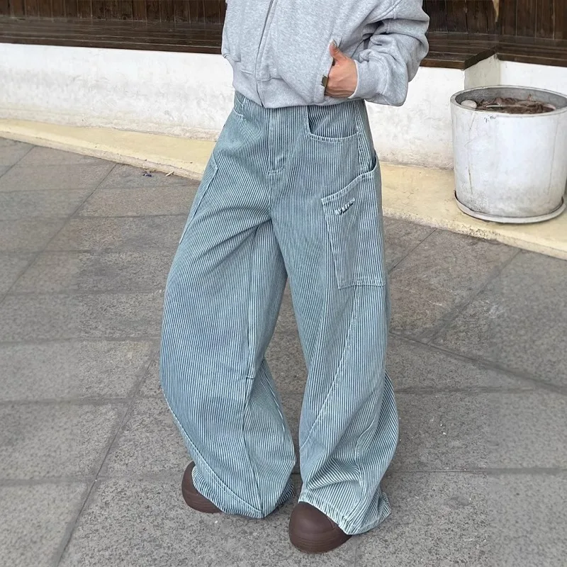 2026 New Summer American Retro Stripe Design Curved Silhouette Denim Jeans For Men High Street Loose Floor Length Wide Leg Pants