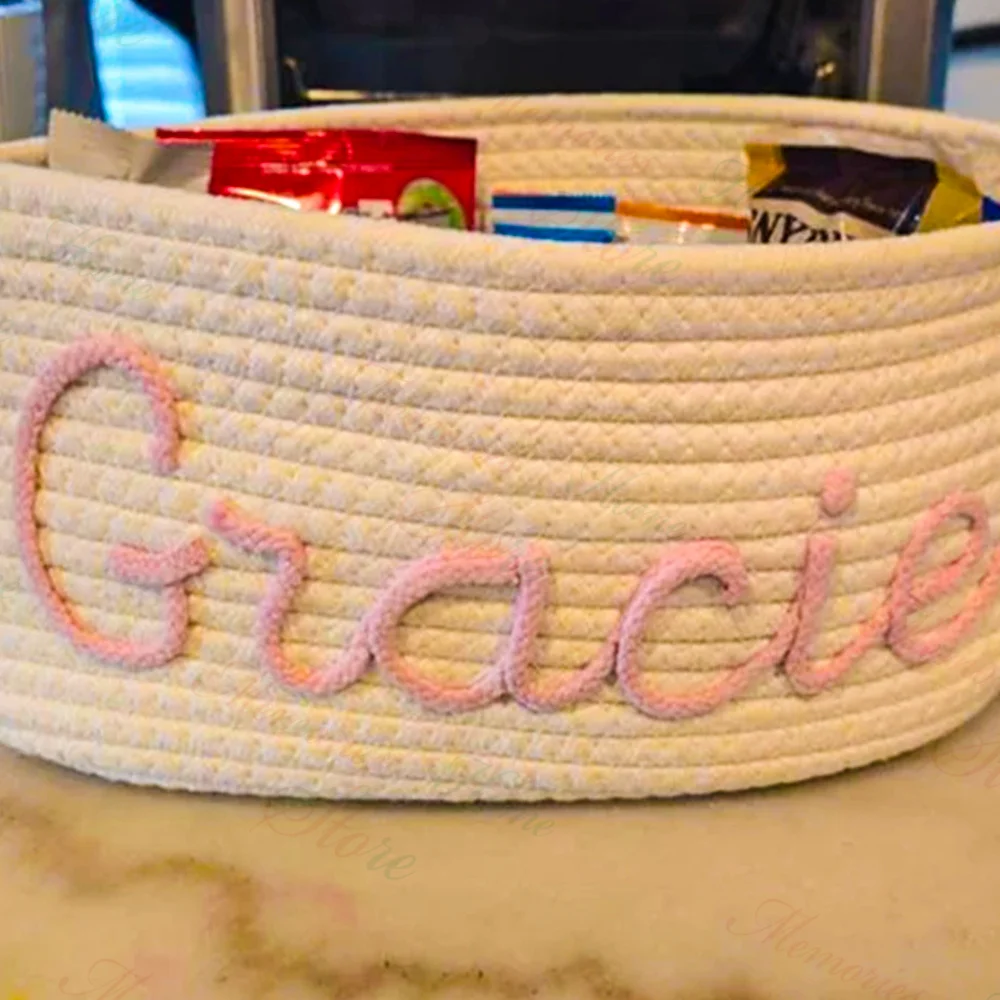 Cesta de almacenamiento hecha a mano con nombre personalizado, regalo de nacimiento infantil, regalo de Baby Shower, juguetes para niños, cestas de almacenamiento con asa