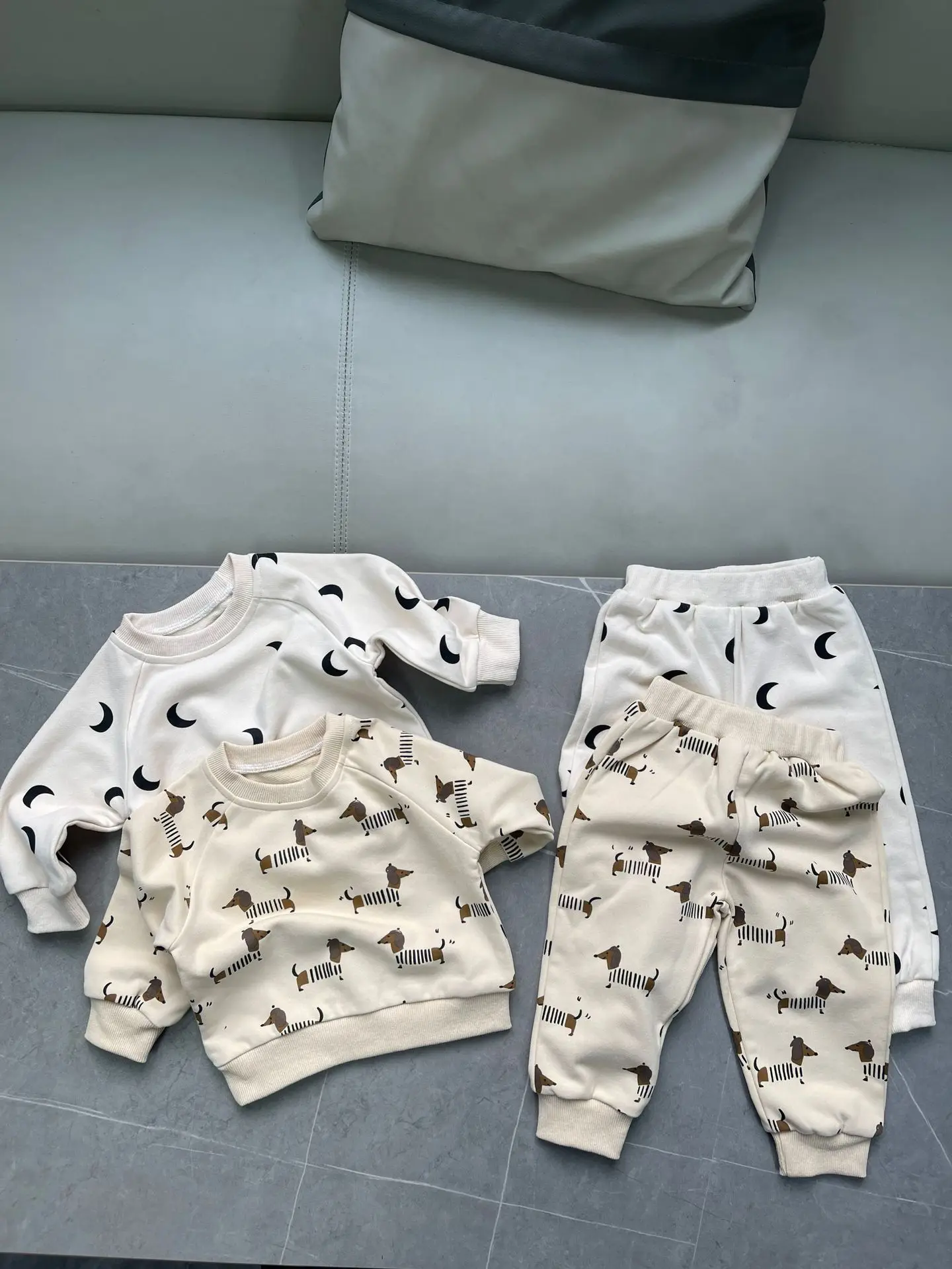 2024 Autumn New Baby Long Sleeve Clothes Set Infant Boy Girl Cartoon Print Casual Outfits Toddler Sweatshirt + Pants 2pcs Suit