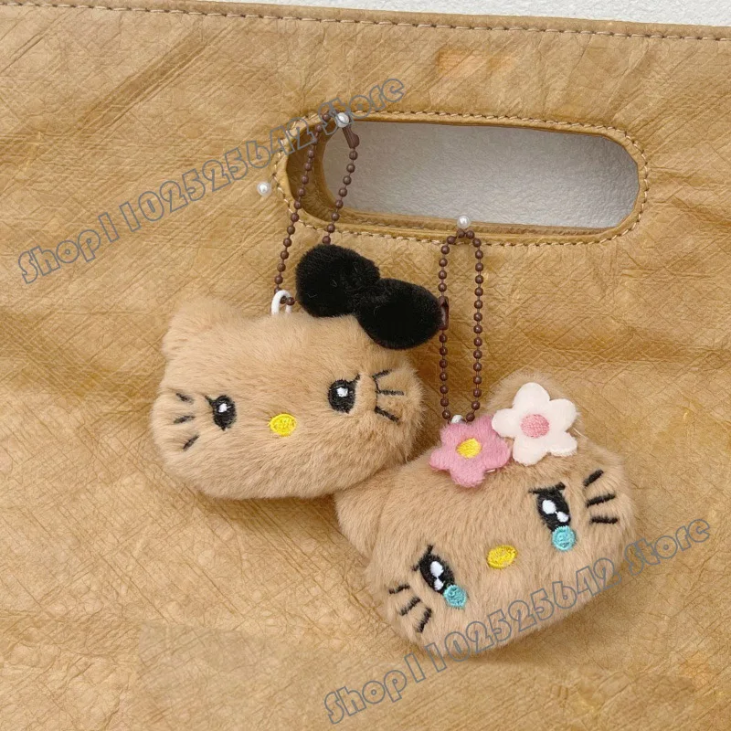 Portachiavi con ciondolo Kawaii Hello Kitty Y2K Accessori carini Zaino per cartoni animati Decorazione chiave Ciondolo Regalo di compleanno per