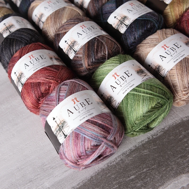 

Imported Wool Japan Hamanaka Segment Dyed Wool Chain Fine Thread Knitted Shawl Scarf Hand Knitted