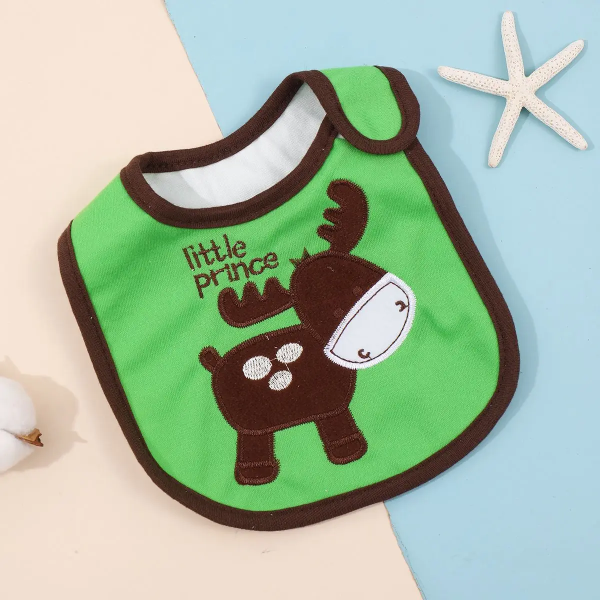 Random 3PCS bib baby waterproof saliva towel Children\'s rice pocket infant cartoon embroidery bib