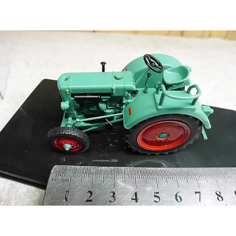 Diecast Schaal 1:43 Legering Ackerdiesel A25 Een Klassiek Tractormodel Eindproduct Simulatie Speelgoedcollectie Statische weergave